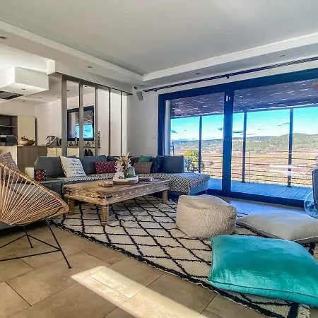 Romana * 科尔尼永